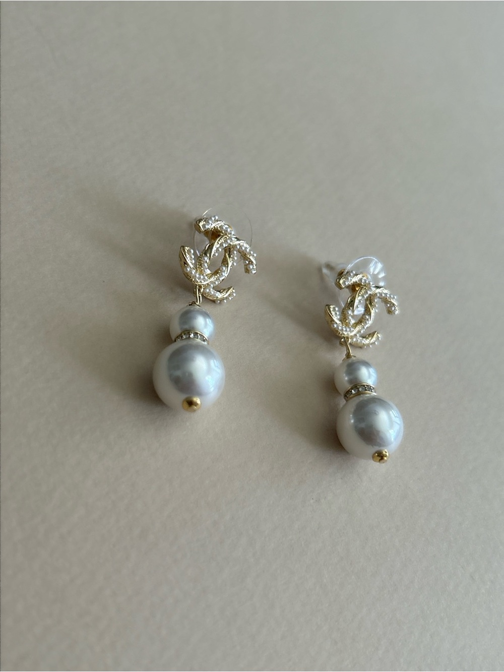 Chanel pearl earrings L6 - Picture 4 of 7